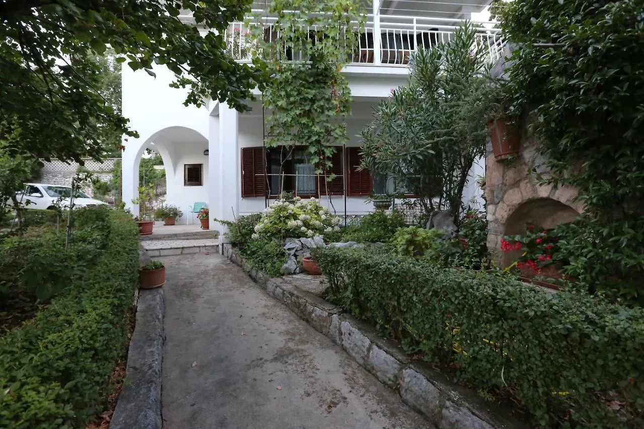 Apartment Biba Novi Vinodolski