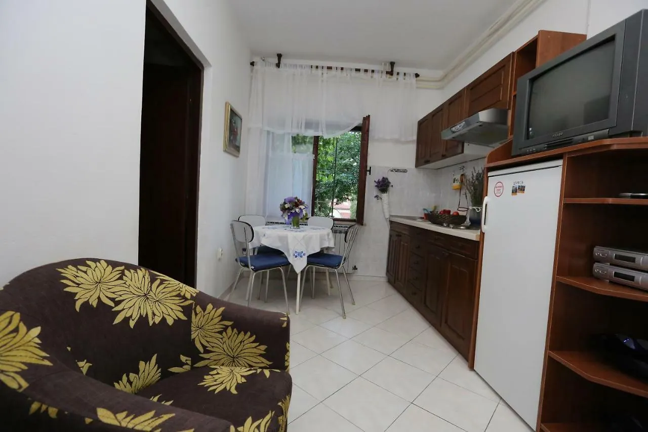 Apartment Biba Novi Vinodolski Croatia